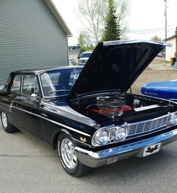 JUNE 2017 ELEPHANT HUNTER—427 CAMMER ’64 FORD FAIRLANE