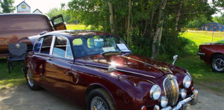 AUGUST 2020: MISS KITTY—A 1961 JAGUAR MARK II DEFINES A MEMORABLE YEAR FOR THE OWNER