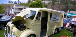 AUGUST 2022: THIS HOT ROD 1956 DIVCO TRUCK WOULD HAVE DELIVERED MILK IN A BIG HURRY