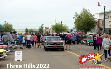 WE ARE NOT SURE WHETHER THEY HAVE 3 HILLS IN THREE HILLS…BUT THEY HAVE AN AMAZING CAR SHOW