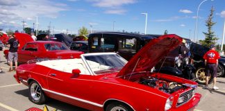 DECEMBER 2022: MYSTARCOLLECTORCAR ENCOUNTERS AN EXTREMELY RARE 1977 MUSTANG GHIA CONVERTIBLE