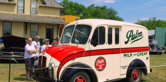 JULY 2015: A 1955 DIVCO MILK TRUCK–HISTORY GETS PRESERVED FOR SENTIMENTAL REASONS