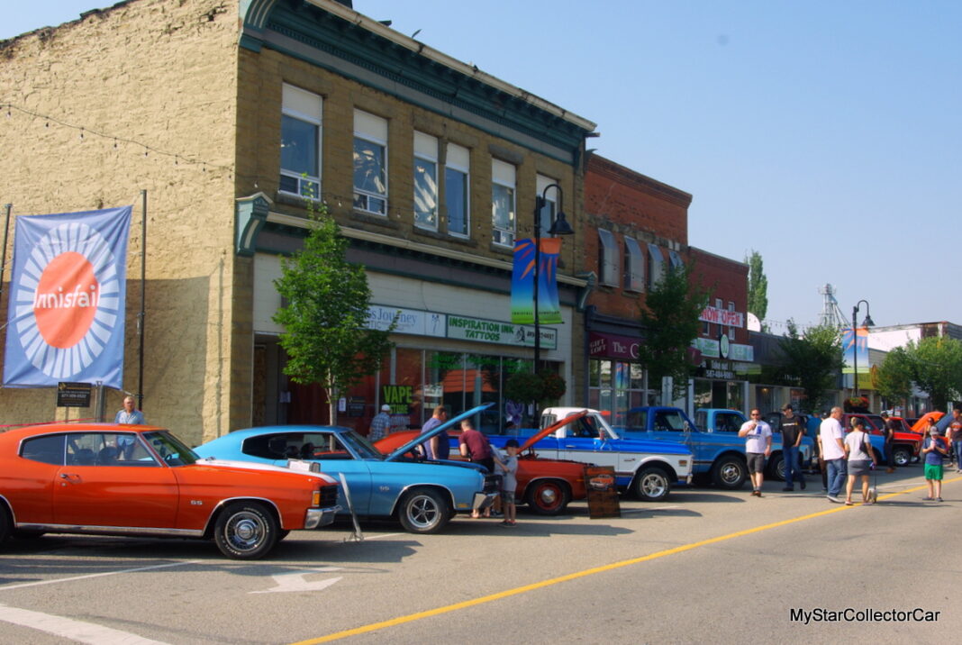 THE INNISFAIL CAR SHOW IS AN EXCELLENT EXAMPLE OF WHY DOWNTOWN SHOWS ARE POPULAR