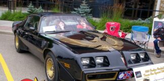 MARCH 2024: A MOTHER AND DAUGHTER LOVE THEIR “BANDIT” 1981 PONTIAC TRANS AM SPECIAL EDITION