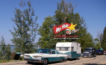 MARCH 2024: A 1959 PONTIAC STRATO CHIEF TOWING A 1963 SHASTA HOLIDAY TRAILER IS A WINNING COMBINATION