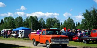 DECEMBER 2025: 1964 MERCURY 250—HE RESCUED THIS OLD WARRIOR FROM A WRECKING YARD