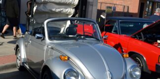 AUGUST 2026: A 1979 VW SUPER BEETLE IS A FAMILY HEIRLOOM FROM MOTHER TO DAUGHTER